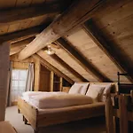 Otel Loj - Our Kind Of Place