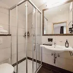 Hotel Loj - Our Kind Of Place Flachau