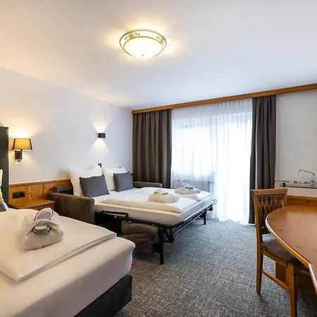 Hotel Bergzeit By Seven Flachau