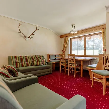 Hotel Bergzeit By Seven 4*