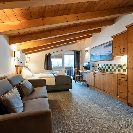 Bergzeit By Seven 4*