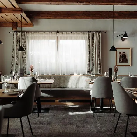 Hotel Loj - Our Kind Of Place Flachau