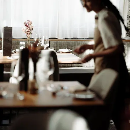 Loj - Our Kind Of Place 4* Flachau