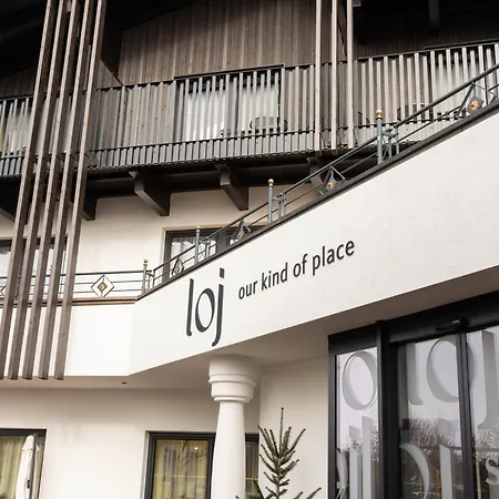 Hotel Loj - Our Kind Of Place Flachau