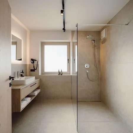 Loj - Our Kind Of Place Hotel Flachau